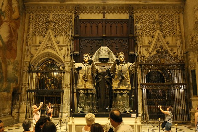 Guided Tour Sevilla Cathedral - Last Words