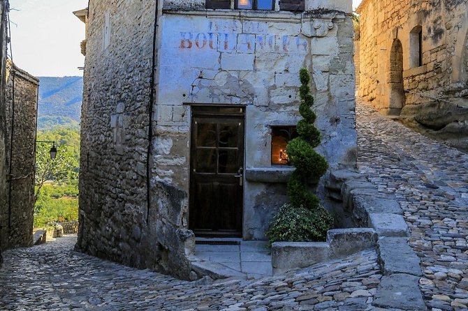 Half Day Hilltop Villages of Luberon Tour From Avignon - Common questions