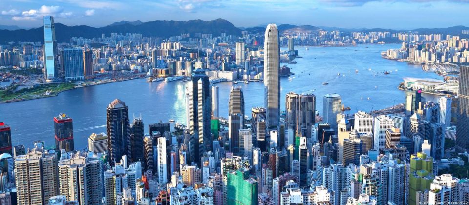 Hong Kong : Must-See Attractions Walking Tour - Common questions