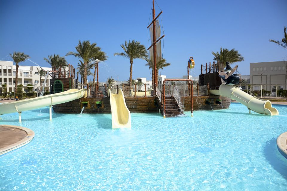 Hurghada: Makadi Water World Ticket With Private Transfer - Common questions