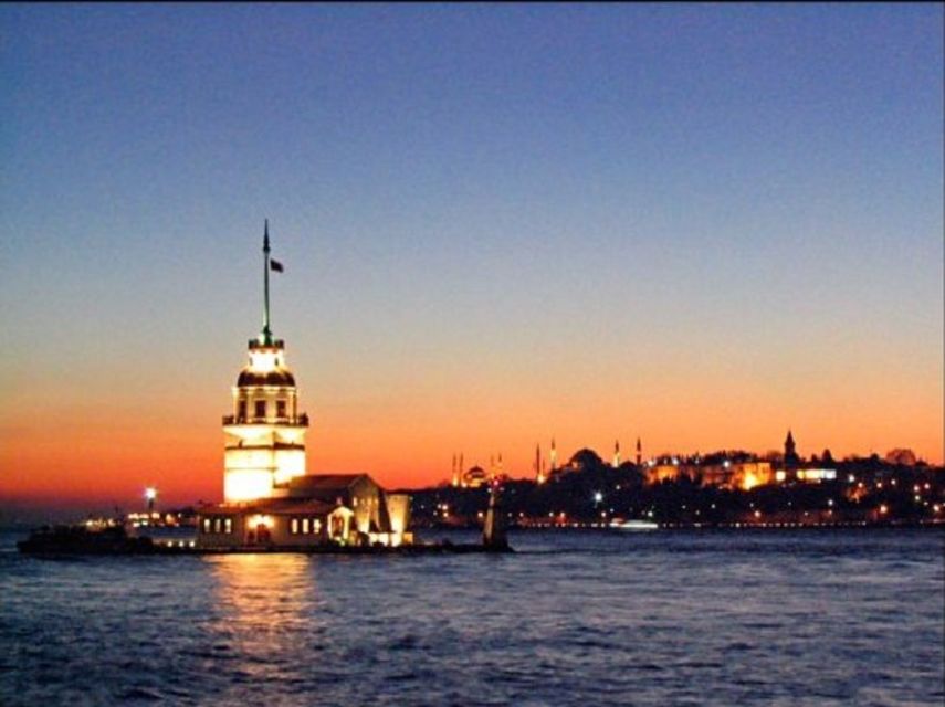 Istanbul: 4-Hour Bosphorus Dinner and Cruise - Common questions