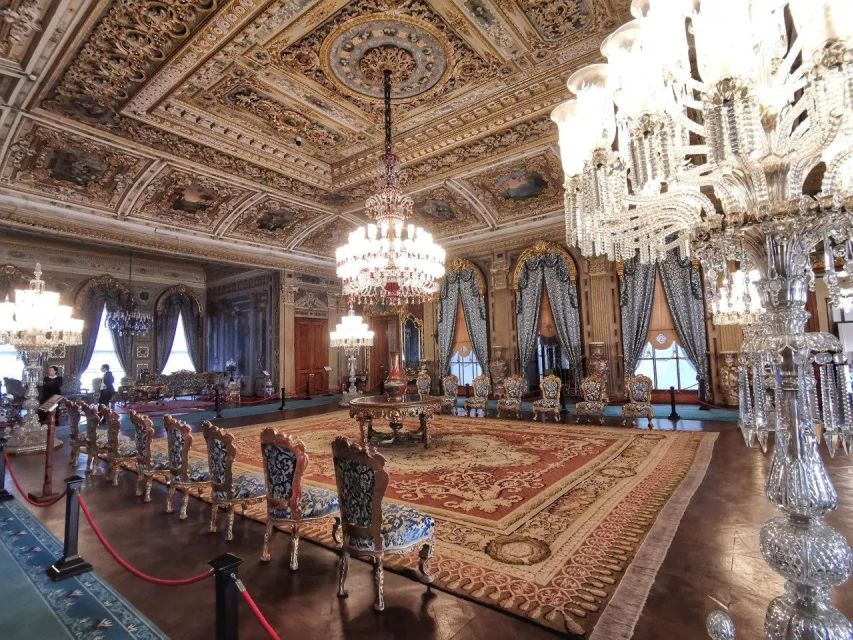 Istanbul: Dolmabahce Palace Guided Tour With Entry Tickets - Common questions