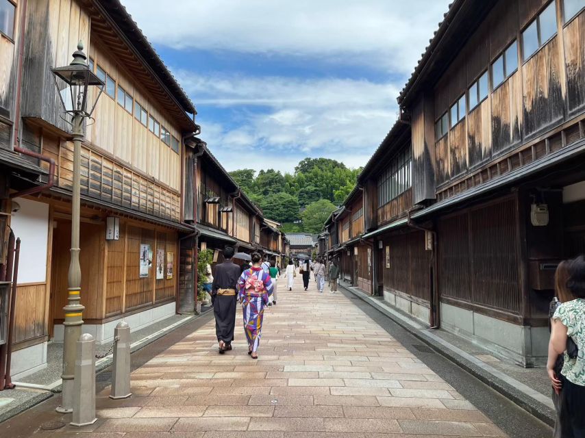 Kanazawa: Samurai, Matcha, Gardens and Geisha Full-Day Tour - Last Words