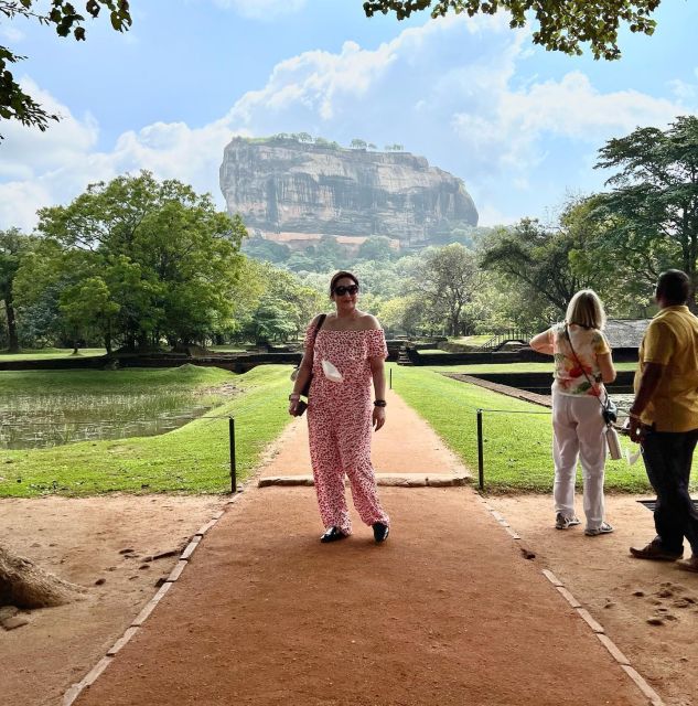 Kandy to Sigiriya Dambulla & Minneriya Park Safari Day Tour - Dambulla Golden Temple Tour