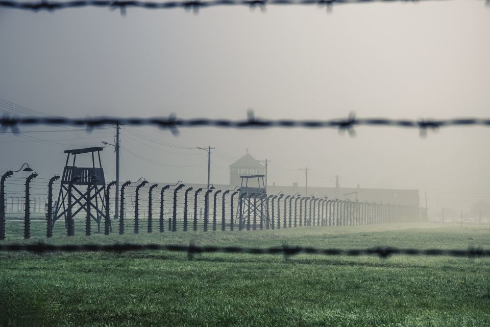 Krakow: Auschwitz-Birkenau Extended Guided Tour & Options - Last Words