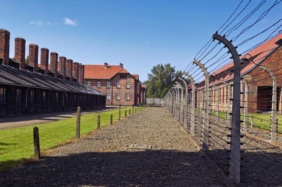 Krakow: Auschwitz Guided Tour With Optional Lunch and Pickup - Additional Information and Options