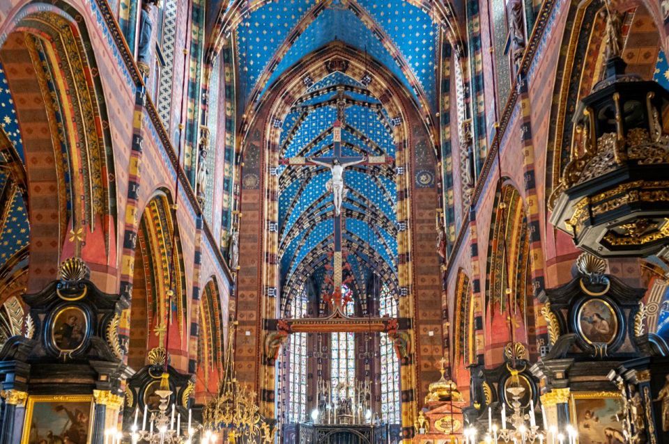 Krakow: Royal Cathedral and Bourgeois Basilica Guided Tour - Common questions