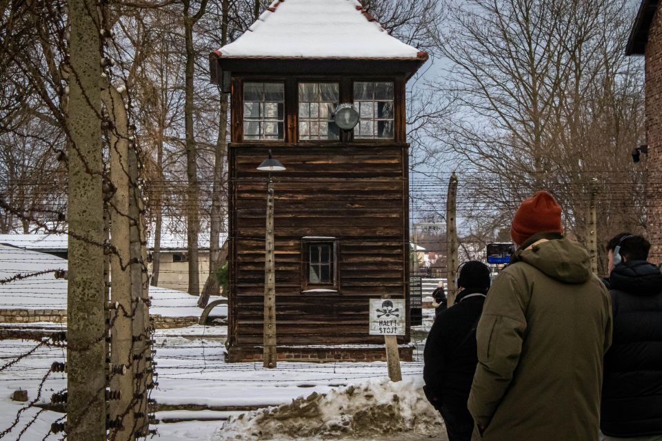 Krakow:Luxury Service Auschwitz-Birkenau Tour & Hotel Pickup - Reservation Options