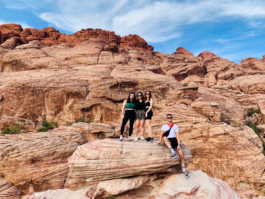 Las Vegas: Sunset Hike and Photography Tour Near Red Rock - Common questions