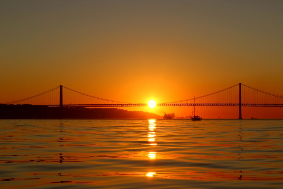 Lisbon: Daylight or Sunset on a Vintage Sailboat - Arrive Back At