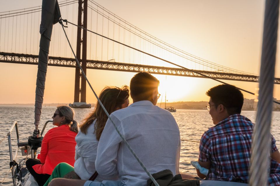 Lisbon: Daytime/Sunset/Night City Sailboat Tour With Drinks - Common questions