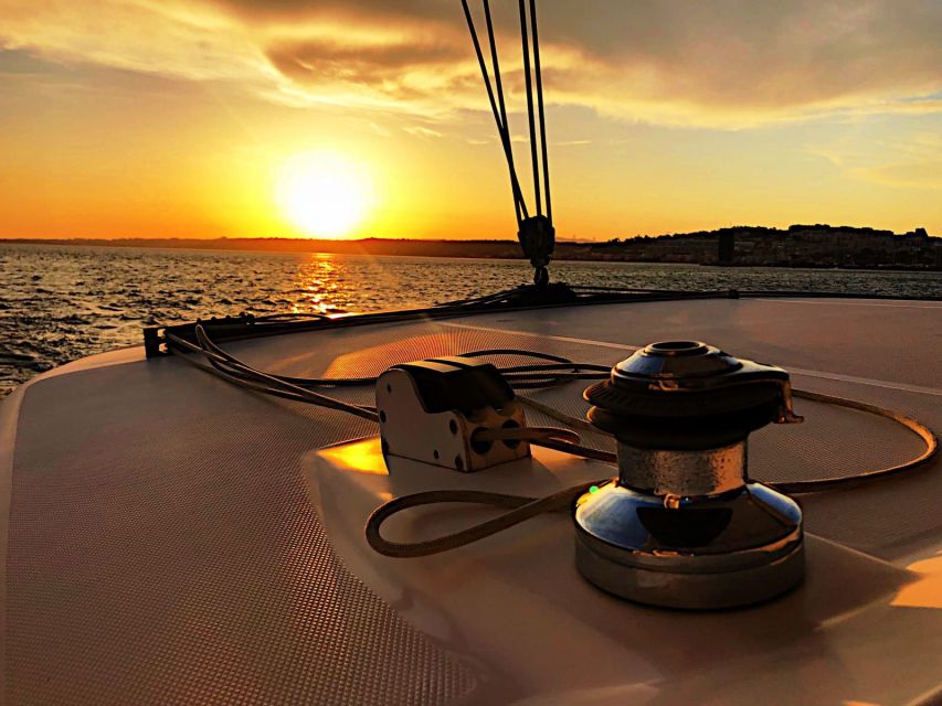 Lisbon: Sunset Catamaran Cruise, Drink, and Music - Last Words