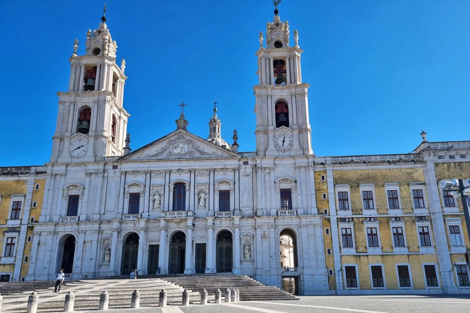 Lisbon: Wellington's Defensive Lines Tour - Language Options