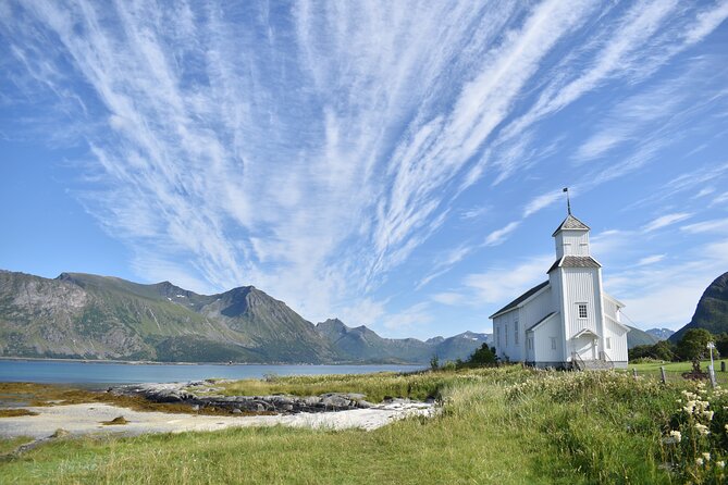 Lofoten PRIVATE Tour From Leknes - Large Group (5-8 Pax) - Common questions