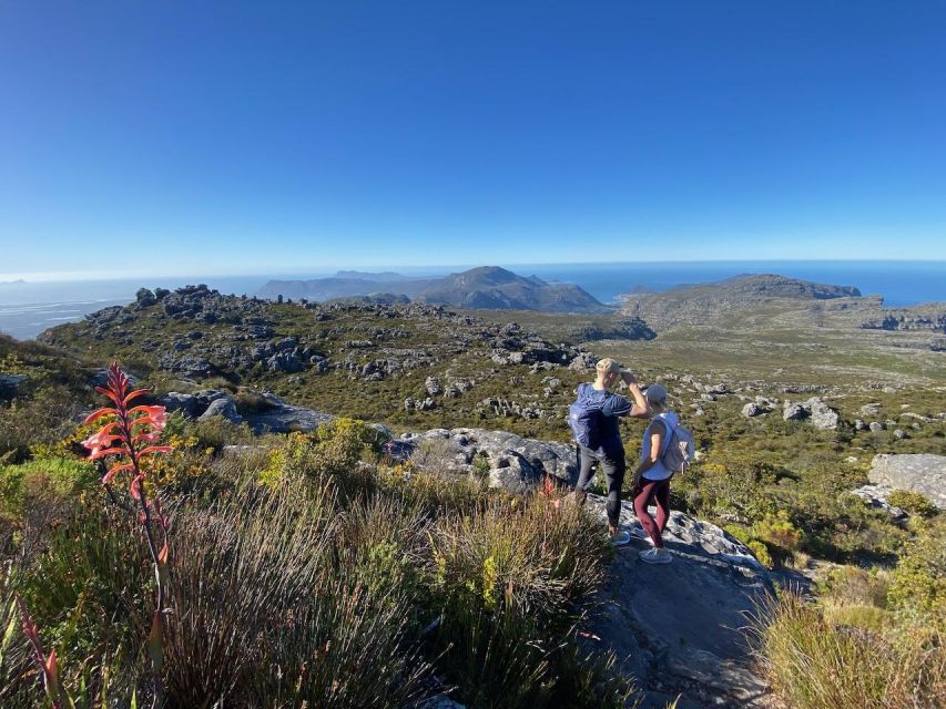 Lose the Crowds: Kasteelspoort & the "Diving Board" - Common questions