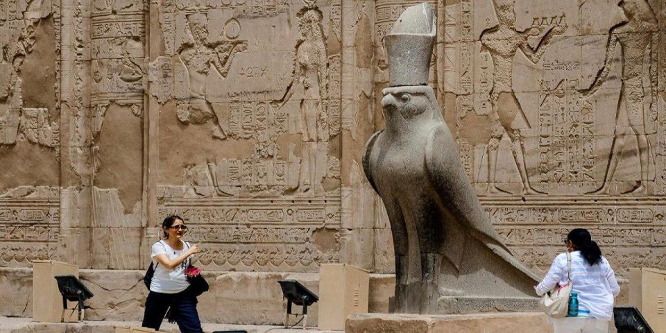 Luxor: 6-Day Egypt Package With Flights and Hot Air-Balloon - Tour Guide Availability