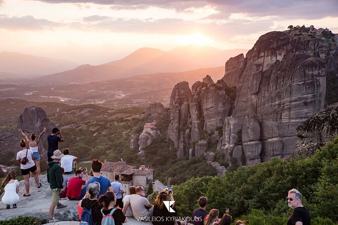 Majestic Sunset on Meteora Rocks Tour - Local Agency - How to Book