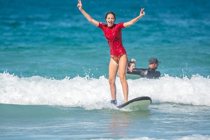 Merricks Noosa Learn to Surf: 2 Hour Group Surfing Lesson - Accessibility and Age Requirement