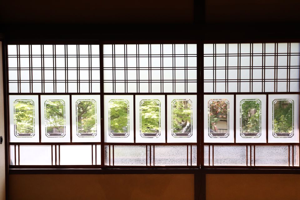 Miyajima: Cultural Experience in a Kimono - Cultural Activities