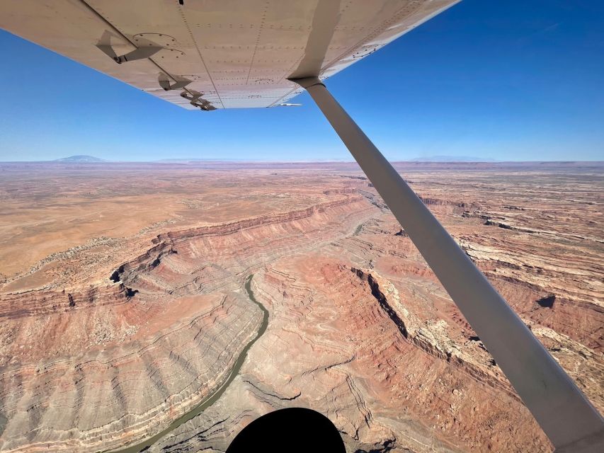 Moab: Monument Valley & Canyonlands Airplane Combo Tour - Safety and Guidelines