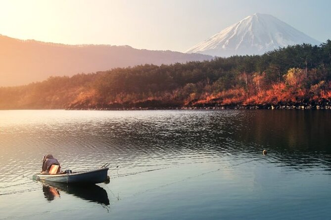 Mt. Fuji Private Tour With English Speaking Driver - Mt. Fuji Speedway Car Museum Visit