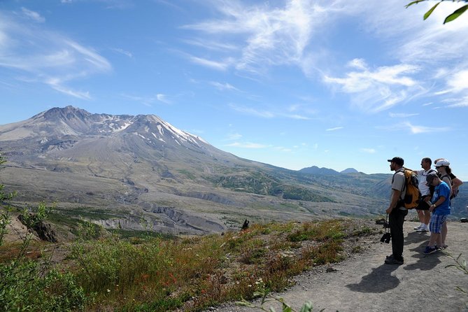 Mt. St. Helens National Monument From Seattle: All-Inclusive Small-Group Tour - Common questions