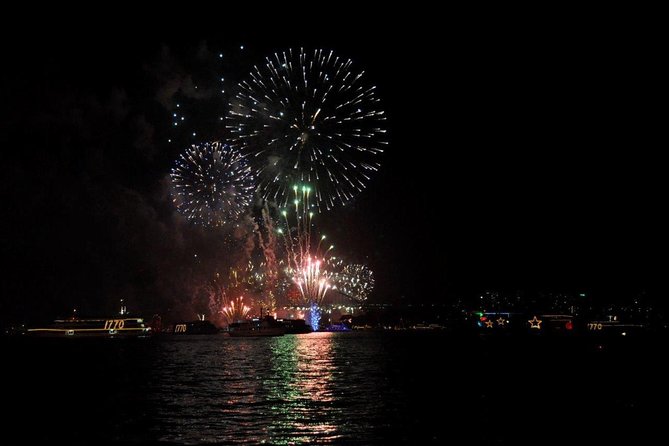 New Years Eve Sydney Harbour Cruise - Pricing and Guarantees
