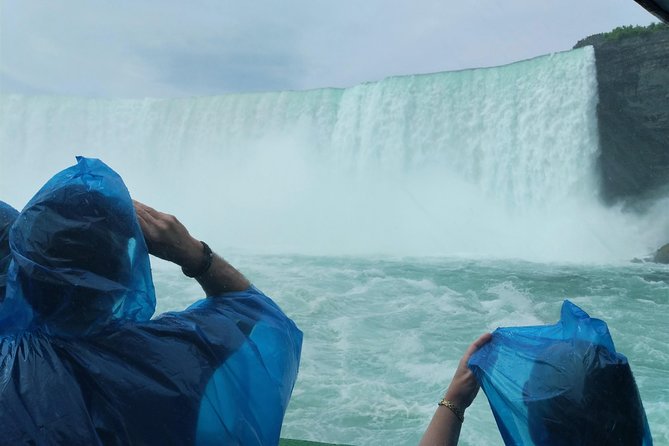Niagara Falls Canadian Side Tour and Maid of the Mist Boat Ride Option - Skylon Tower and Other Attractions