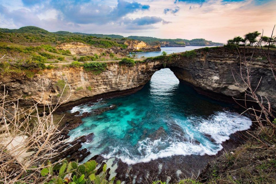 Nusa Penida Full-Day Tour With Transfer From Bali - Attractions and Landscapes