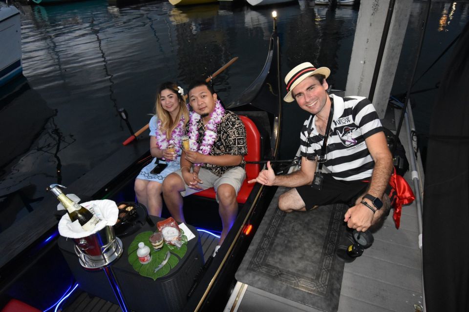 Oahu: Fireworks Cruise - Ultimate Luxury Gondola With Drinks - Last Words