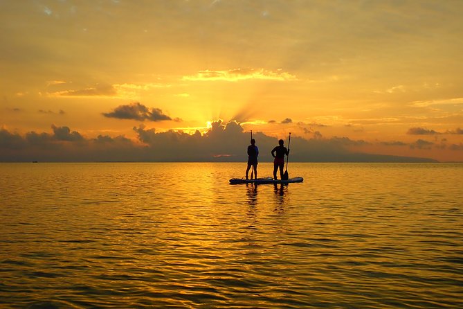 [Okinawa Miyako] [Evening] Twilight in the Sea of Silence... Sunset SUP / Canoe - Last Words