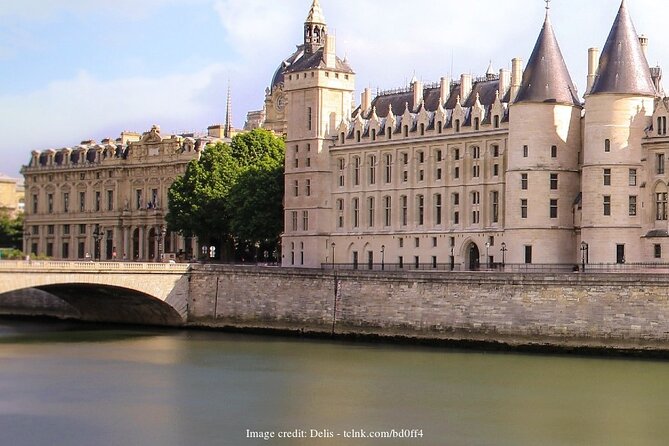 Paris by Night: Private Walking Tour Including Seine River Cruise - Common questions