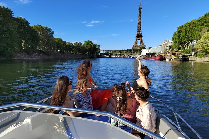 Paris Seine River Private Boat - Memorable Parisian Experience