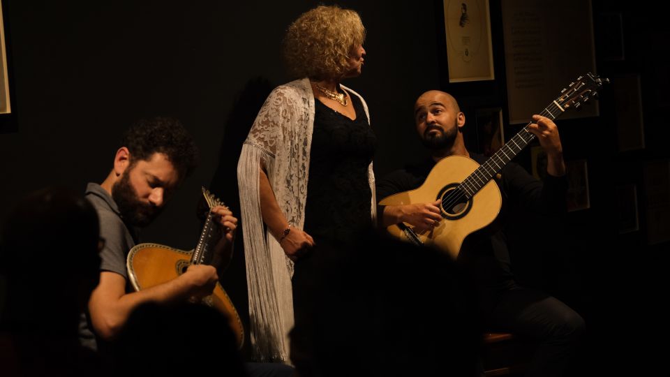 Porto: Intimate Fado Concert Ticket With a Glass of Wine - Booking Information