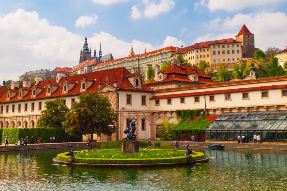 Prague Castle & Castle District: 2-Hour Guided Tour - Last Words