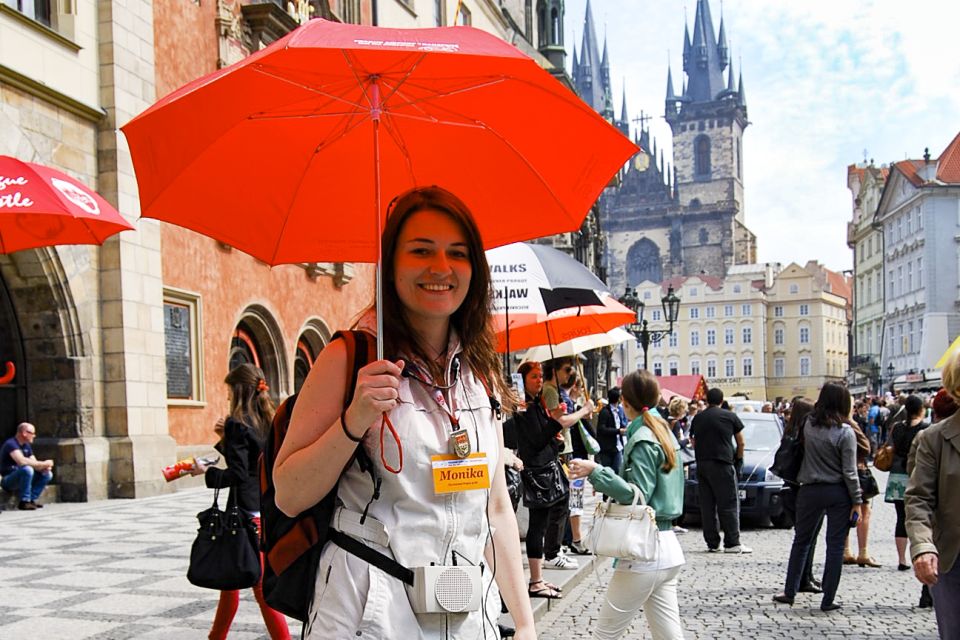 Prague: Full-Day Tour With Lunch and River Boat Cruise - Booking and Payment Options