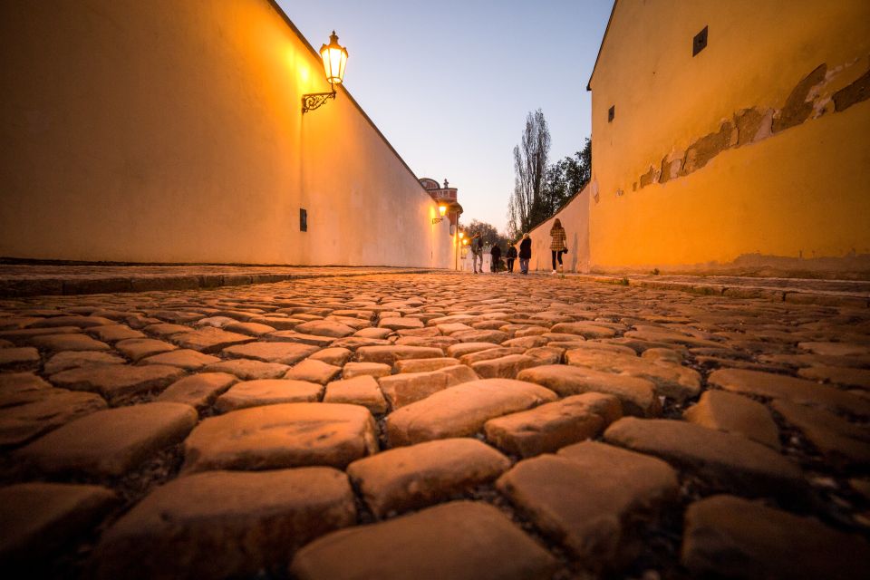 Prague: Old Town Mysteries & Legends Nighttime Walking Tour - Guide Commentary & Immersive Experience