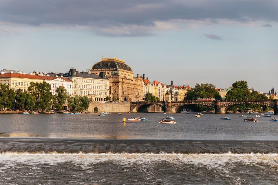 Prague: Sightseeing Dinner Cruise on Open-Top Glass Boat - Common questions