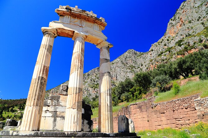 Private 2Days Trip to Delphi, Arachova Hosios Loukas & Thermopylae Tour - Additional Information