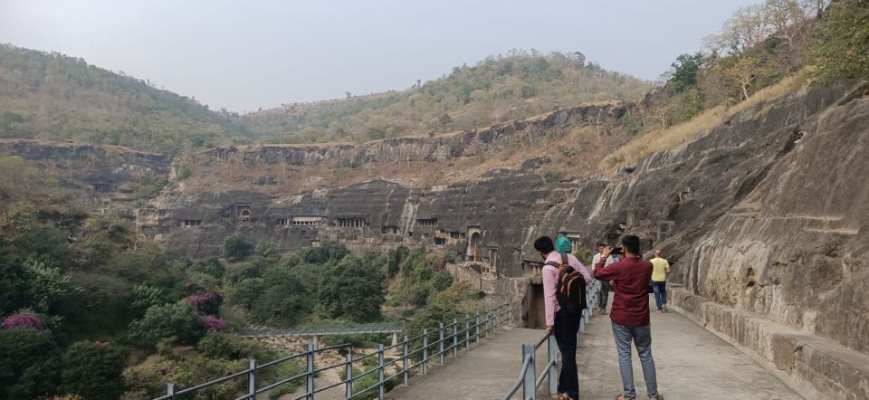 Private Day Tour of Ajanta & Ellora Caves With All Inclusion - Common questions