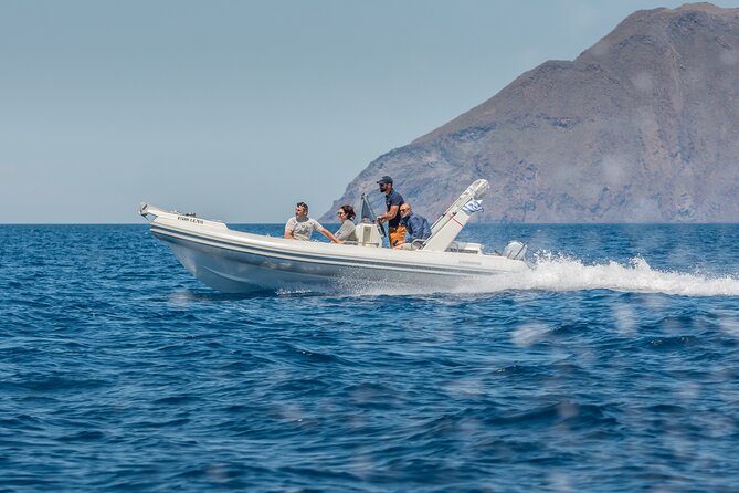 Private Milos Tour "Islands of Colours"- Luxury Boat Rental - Common questions