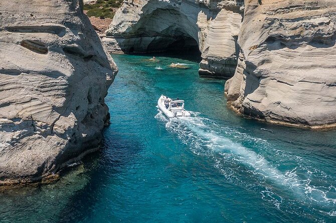Private Milos Tour "Pirates' Hideout"- Luxury Boat Rental - Tips for a Memorable Experience