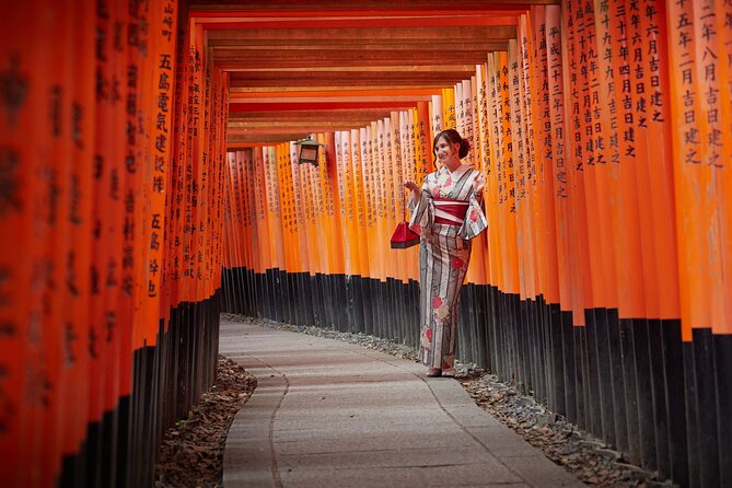 Private Photo Shoot & Walk in Kyoto - Professional Photo Shoot - Refund Policy and Weather Considerations