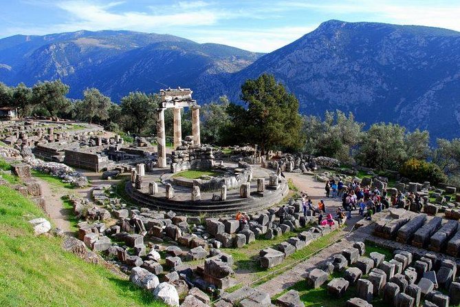 Private Sightseeing Tour In Delphi-Arachova - Booking and Cancellation Policies