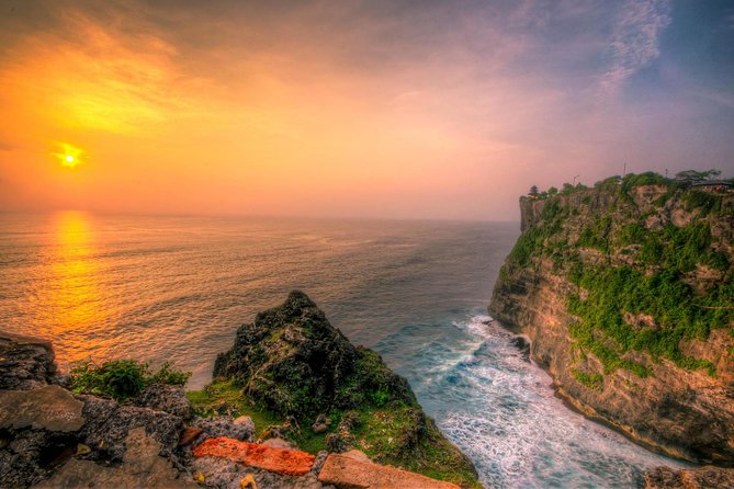 Private Tour: Full-Day Tanah Lot and Uluwatu Temples With Kecak Fire Dance Show - Common questions