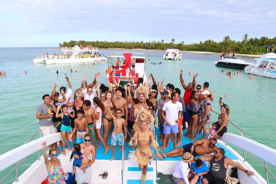 Punta Cana: Catamaran Tour With Taiguey Emotion Show - Common questions