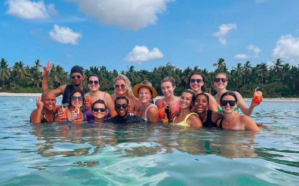 Punta Cana: Private Party Boat Cruise With Drinks and Snacks - Private Group Options