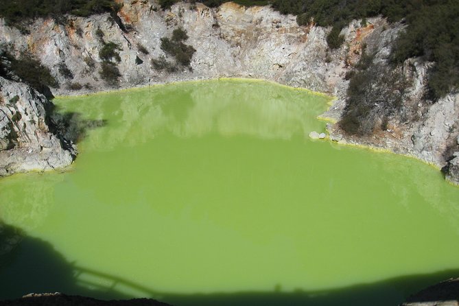 Rotorua Eco Cultural Full Day Tour (Wai O Tapu, Waimangu,Te Puia) - Common questions