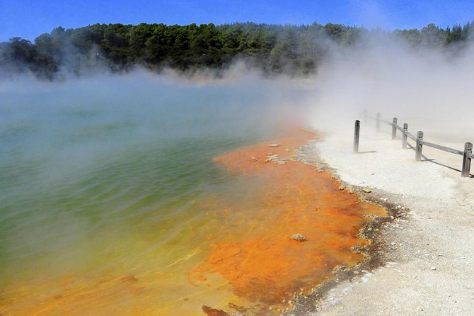 Rotorua Highlights Small Group Tour Including Wai-O-Tapu From Auckland - Common questions