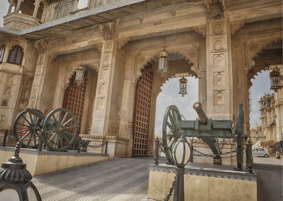 Royal Trails of Udaipur (Guided Half Day City Tour) - Safety Guidelines
